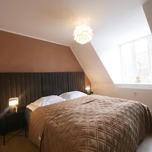 https://rent-a-place-5.copenhagenhotelselect.com